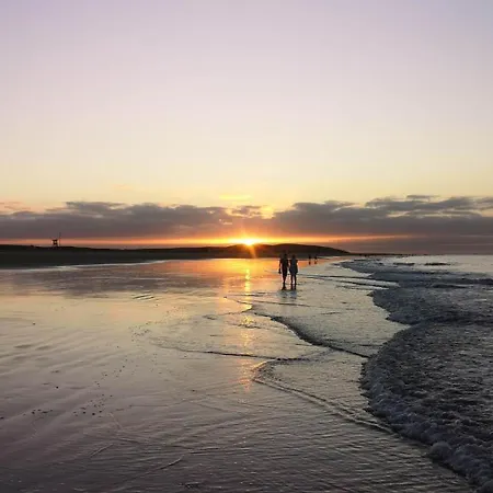 Modernes In Juncos Ii Mit Poolblick, 4 Etage In Top-lage Von Апартаменти