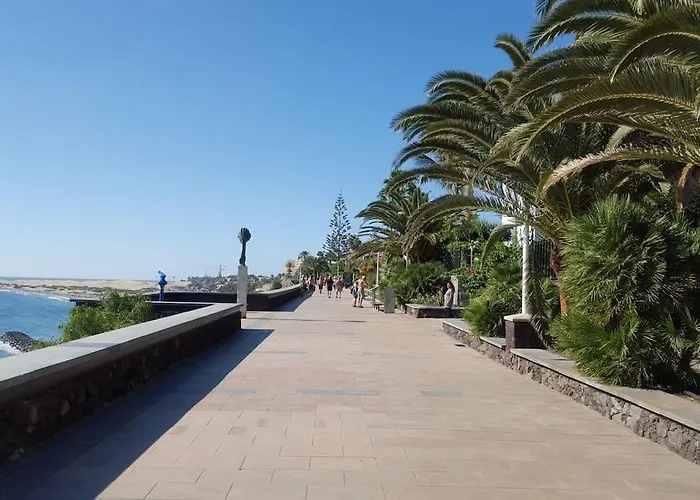 Modernes In Juncos Ii Mit Poolblick, 4 Etage In Top-lage Von Daire