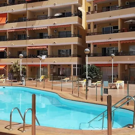 Modernes Mit Poolblick In Top-lage Von Appartamento Playa del Inglés